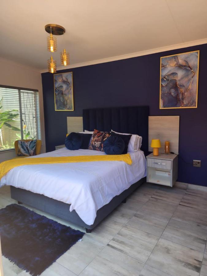 Sibella Guest House Bloemfontein Eksteriør bilde